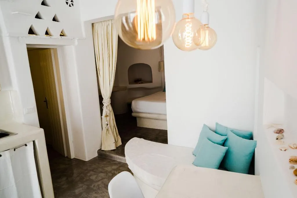Room, Flaskos Suites, Mykonos
