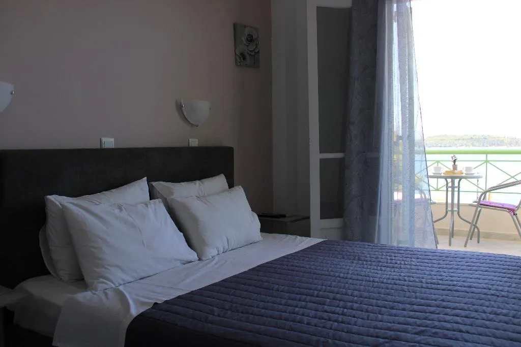 Double or Twin MOUNTAIN VIEW Room, Tropicana Inn, Athens