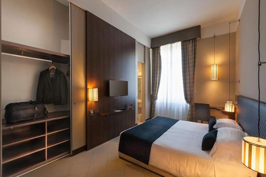 Double or Twin CLASSIC Room, Th Roma - Carpegna Palace, Rome