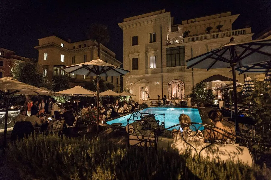 Pool, Palazzo Dama, Rome