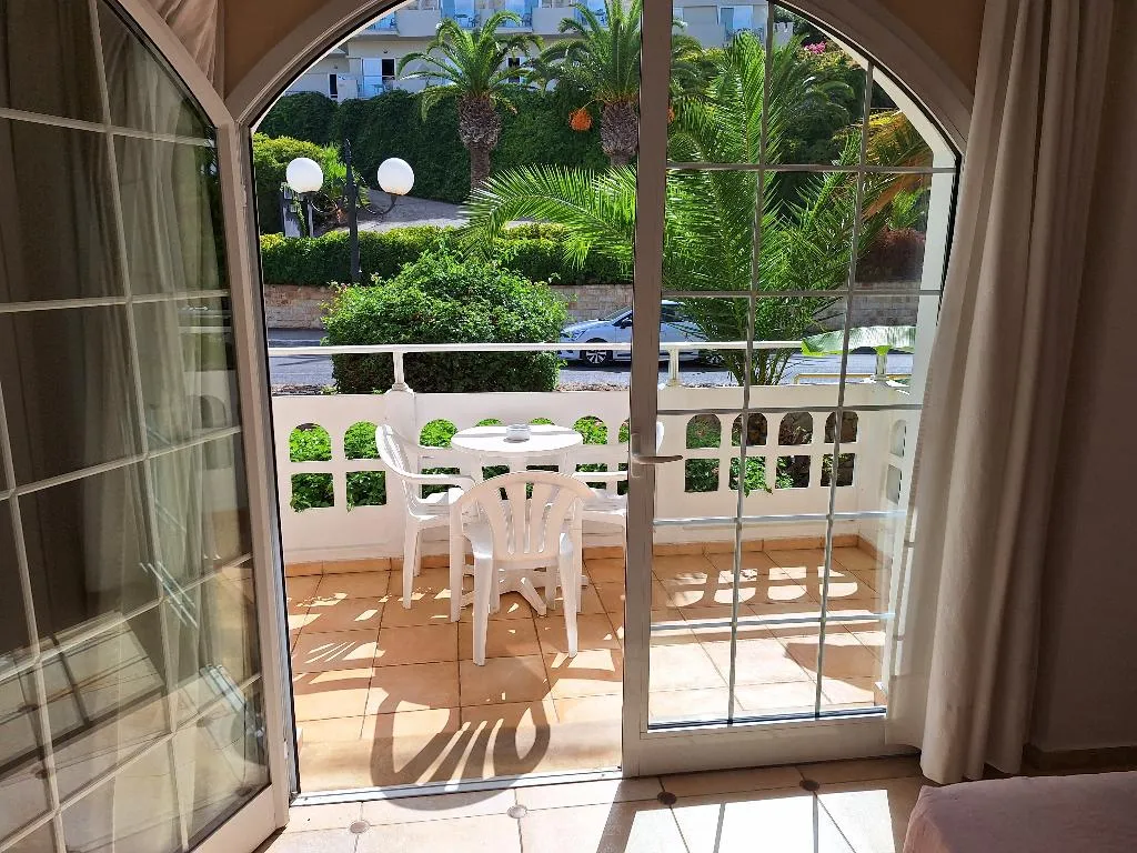 STUDIO TWO BEDS Room, Perla Beach, Crete