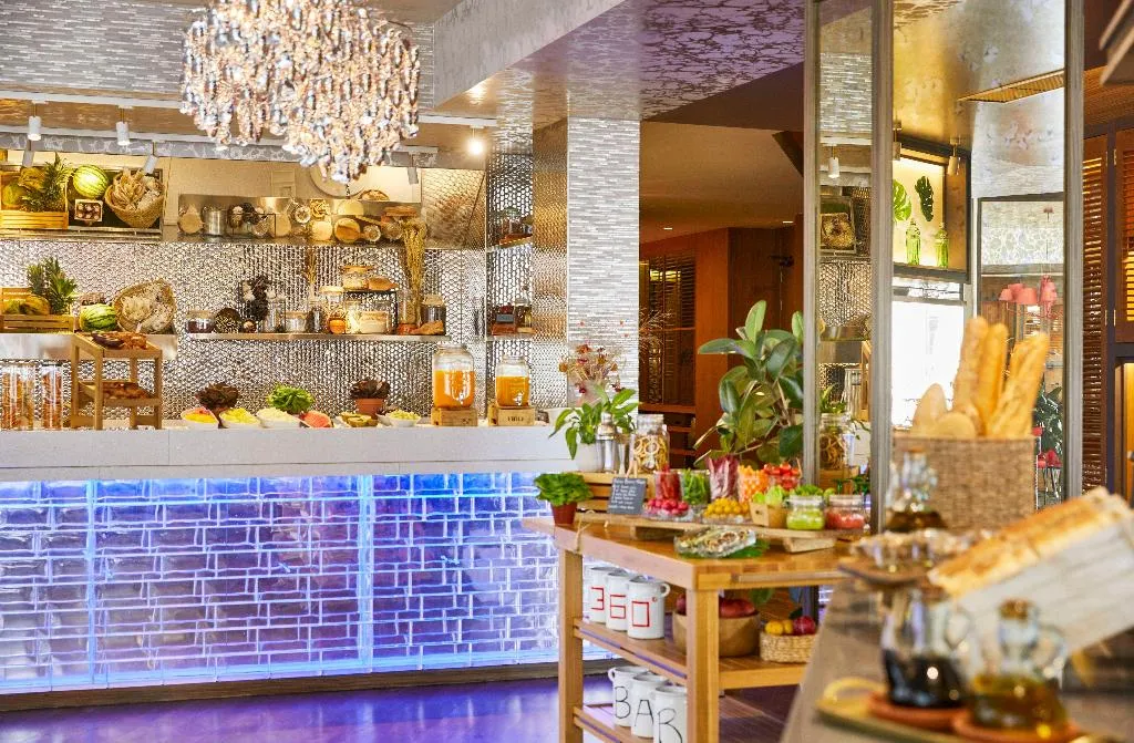 Restaurant, Hyatt Centric Gran Via Madrid, Madrid