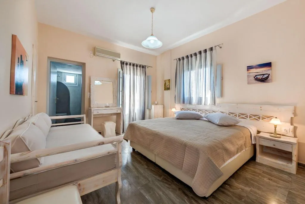 Room, Villa Aegeon, Santorini