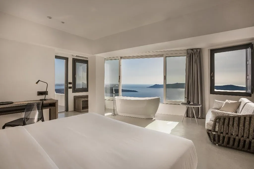 SUITE STANDARD Room, Sun Rocks Boutique Hotel | Caldera View Suites, Santorini