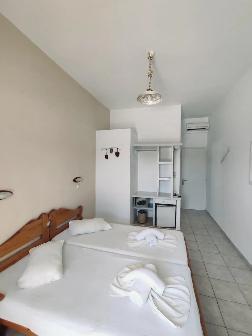 Double or Twin STANDARD Room, Aegeon, Santorini