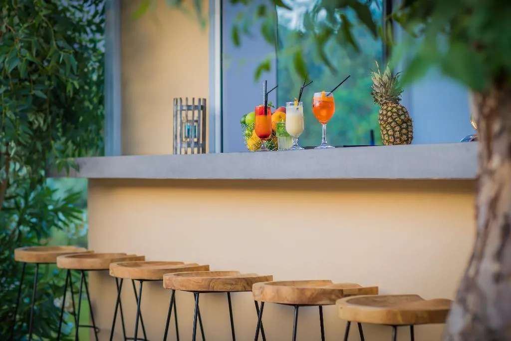 Bar, Lindos Breeze Beach Hotel, Rhodes