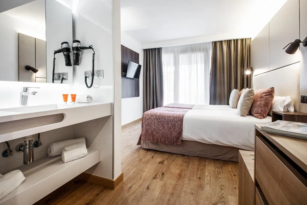 Room, Pierre & Vacances Madrid Aptos Eurobuilding 2, Madrid