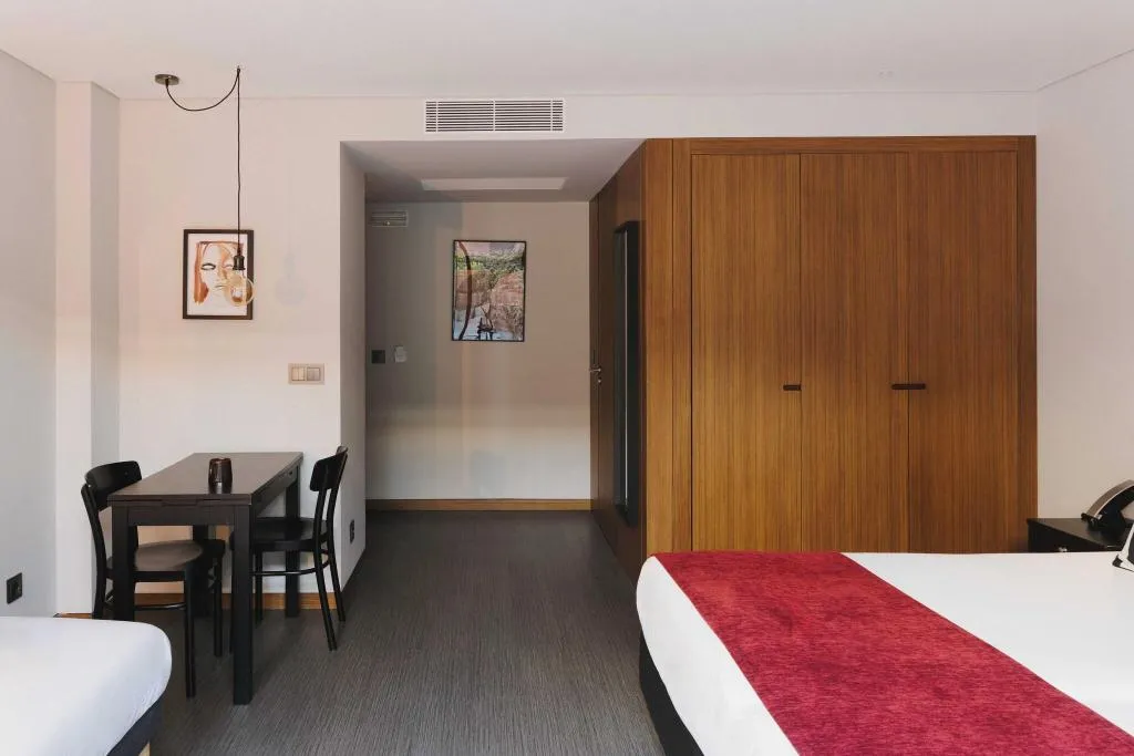 Room, Porto City House, Porto