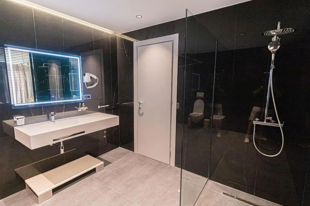 Room, Esbjerg Hotel, Kavaje
