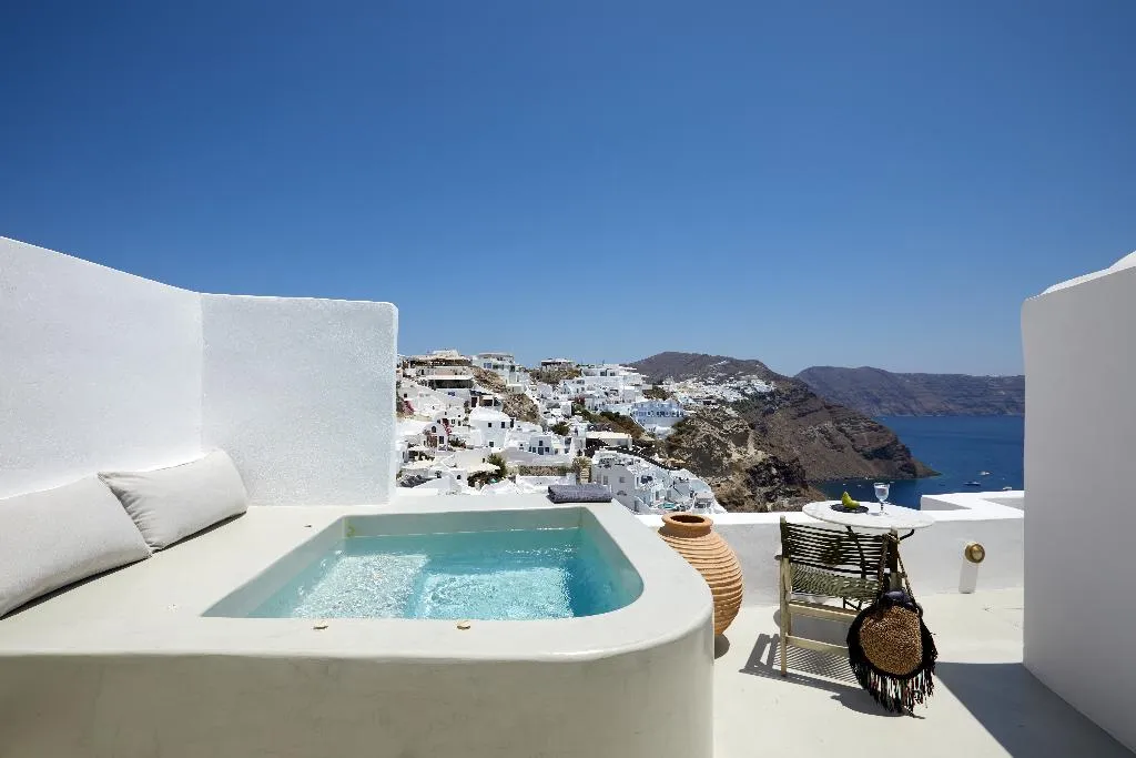 General view, Rhenia'S Suites, Santorini