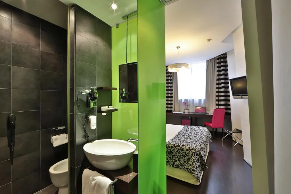 TRIPLE STANDARD Room, Best Western Cinemusic Hotel, Naples