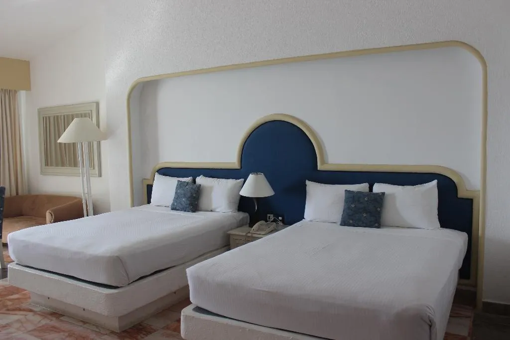 JUNIOR SUITE GARDEN VIEW Room, Casa Turquesa, Cancun Area