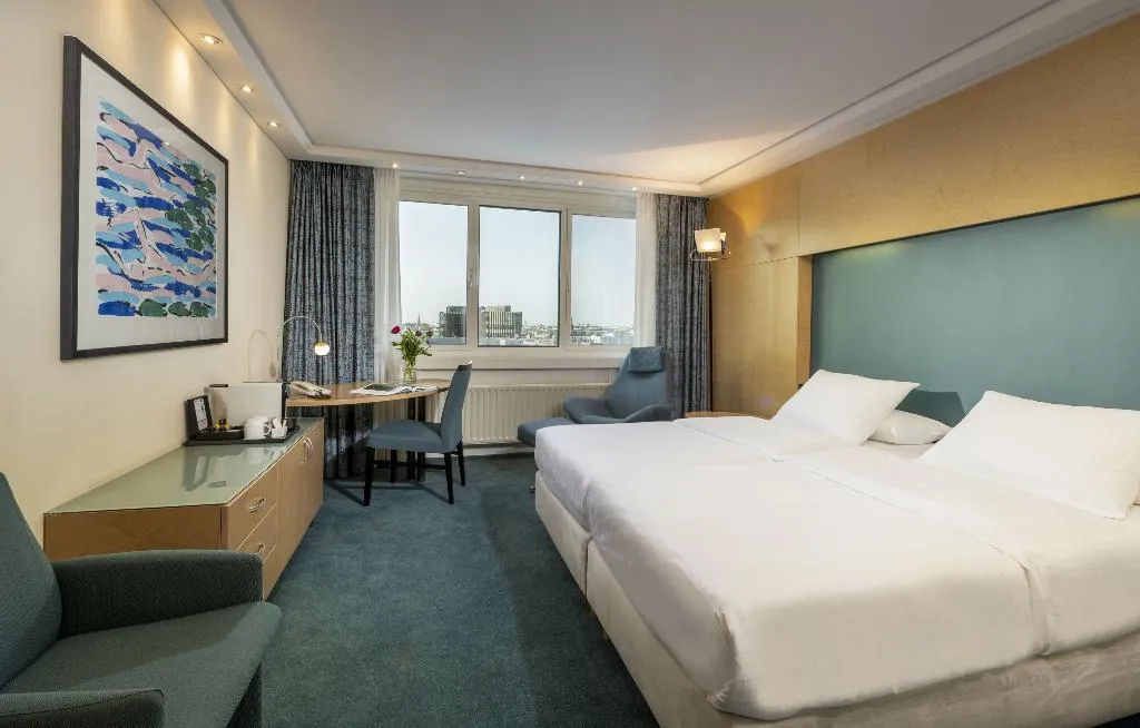 DOUBLE SUPERIOR Room, Maritim proArte Hotel Berlin, Berlin