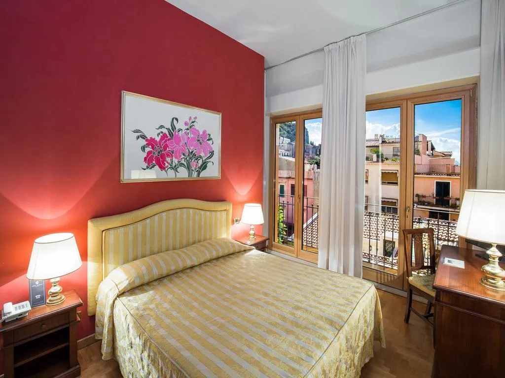 TRIPLE STANDARD Room, Isabella, Taormina