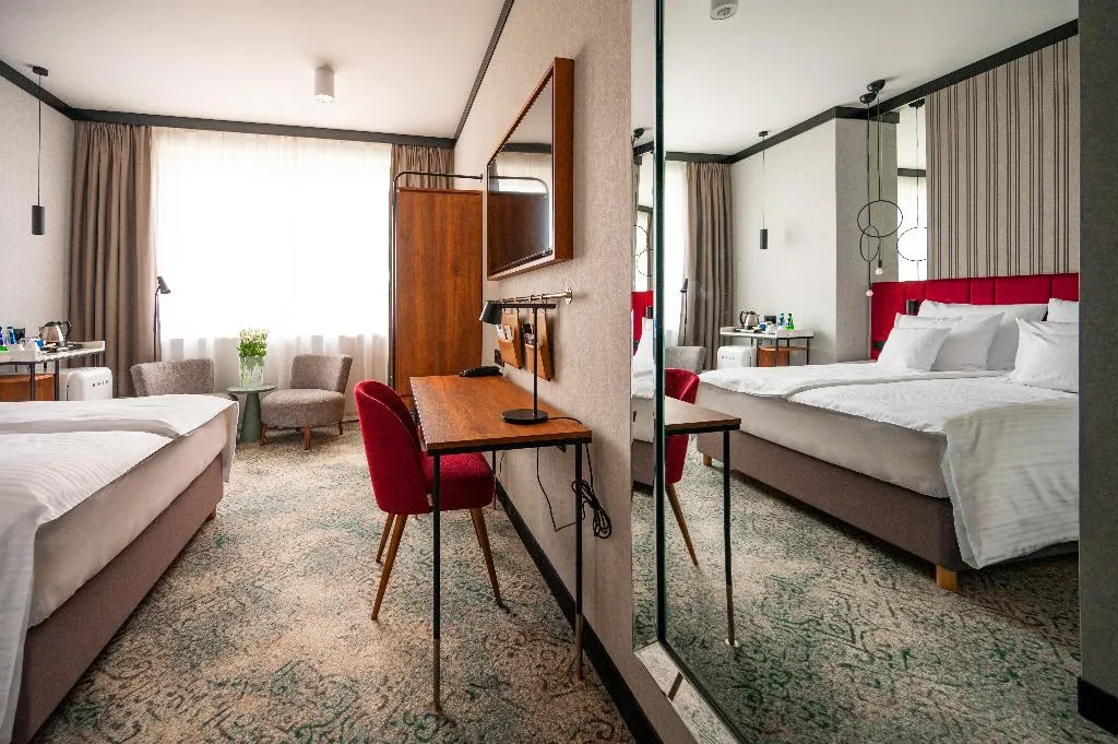 DOUBLE STANDARD Room, Kossak, Krakow
