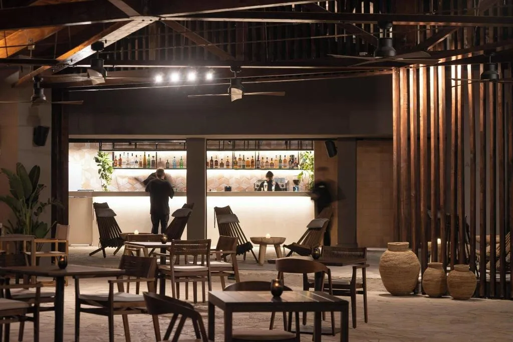 Bar, Iti Louis Grand, Corfu