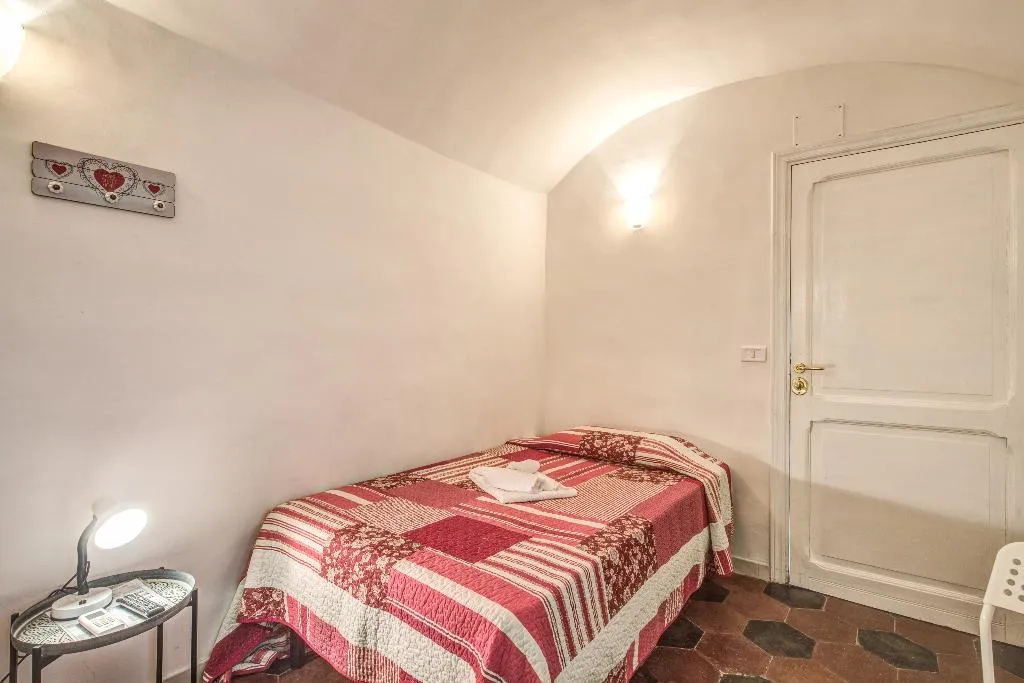 SINGLE STANDARD Room, Relais La Torretta, Naples