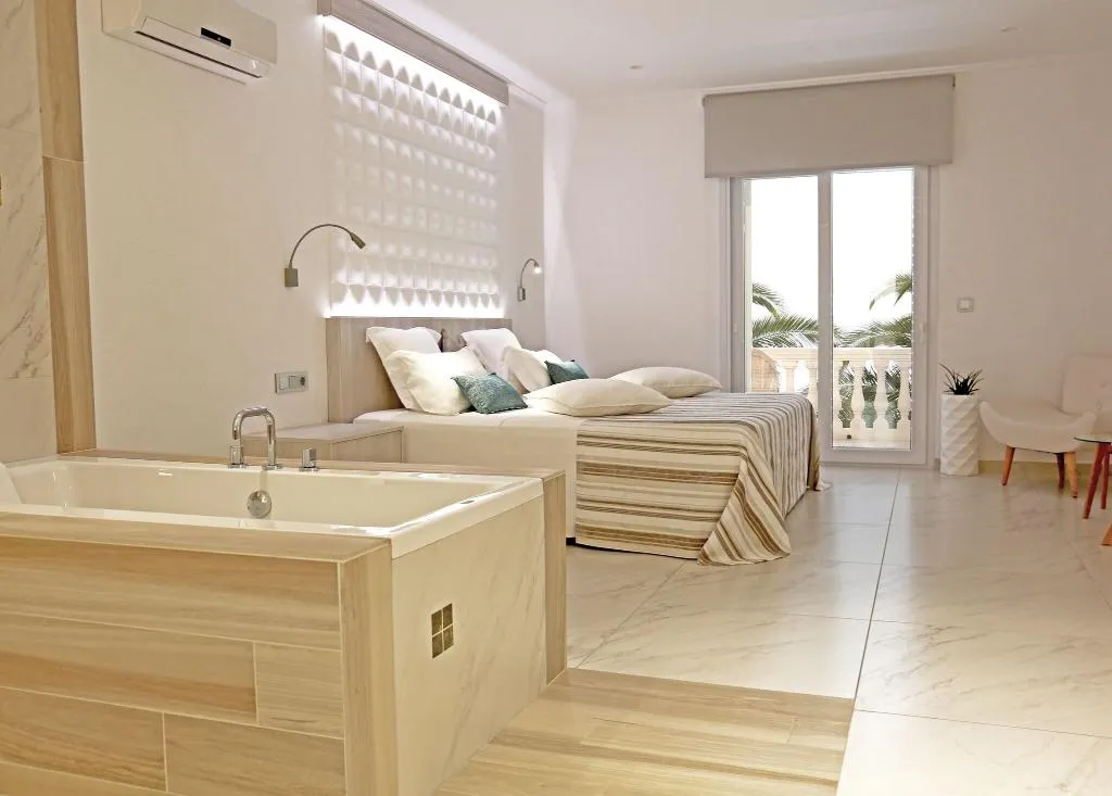 SUITE SEA VIEW ONE BEDROOM Room, Vistabella, Costa Brava