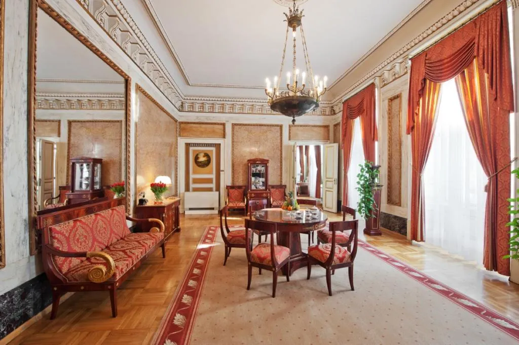 SUITE GRAND DELUXE Room, Grand Hotel, Krakow