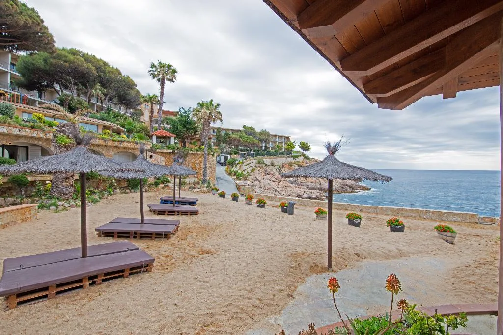 Beach, Eden Roc Mediterranean Hotel & Spa, Costa Brava