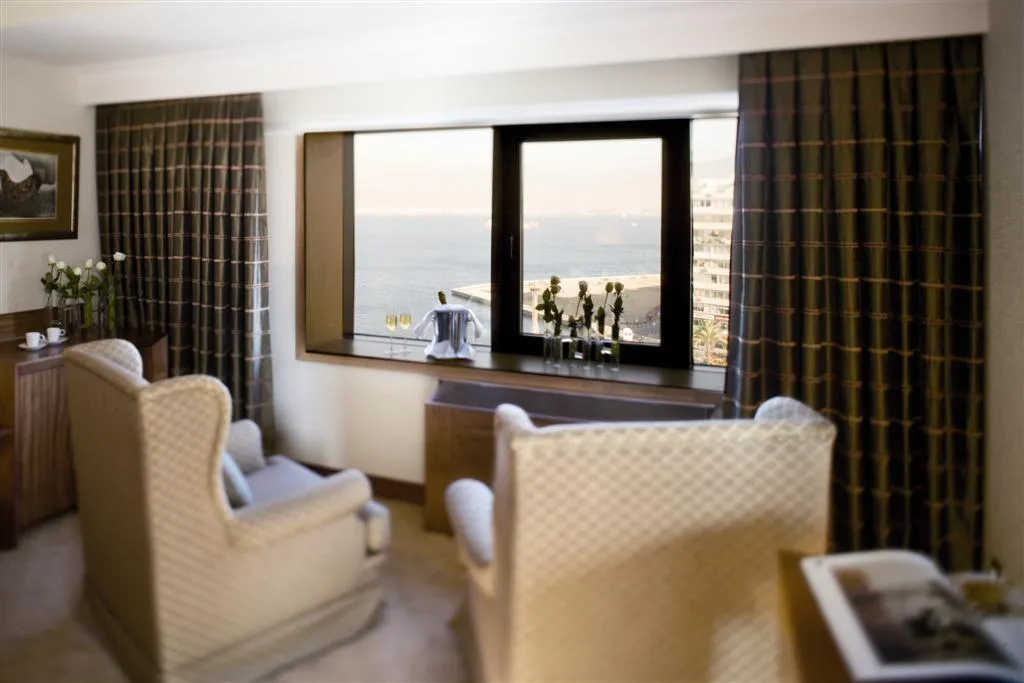 FAMILY ROOM STANDARD Room, Mövenpick Izmir, Izmir