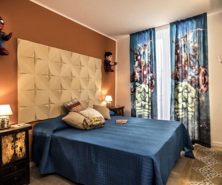Ad Hoc Rooms, Palermo