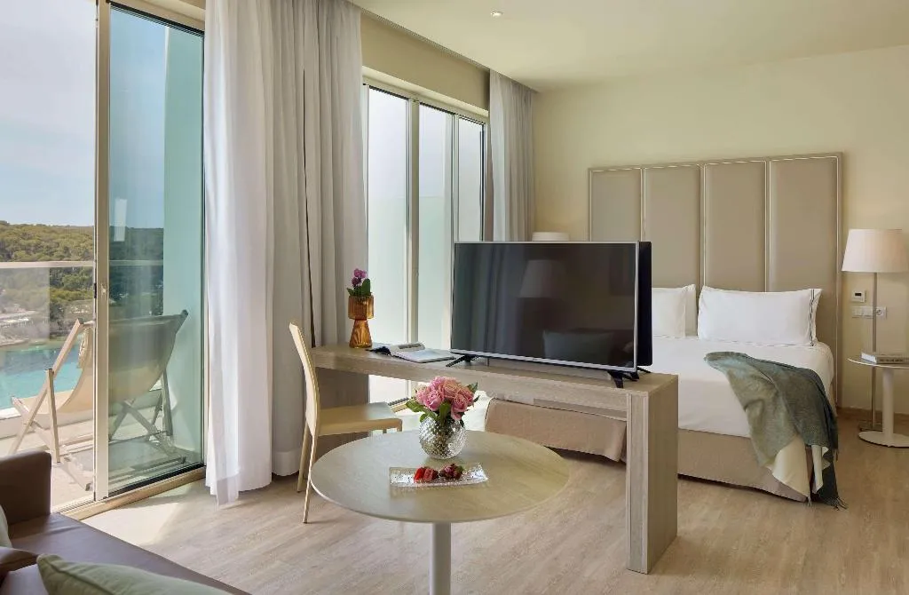 SUITE STANDARD Room, Meliá Cala Galdana, Menorca