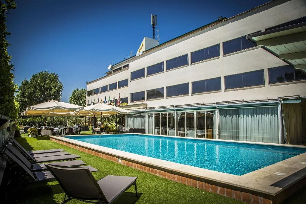 Room, Hotel Cristallo Relais Sure Hotel Collection by Be, Rome