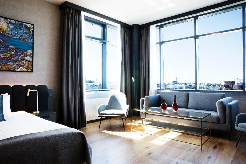 JUNIOR SUITE STANDARD Room, Grand Hotel Reykjavik, Reykjavik