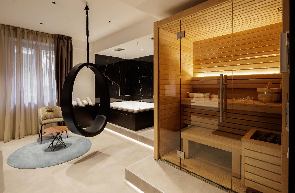 SUITE STANDARD Room, The Corner Duomo Hotel, Naples