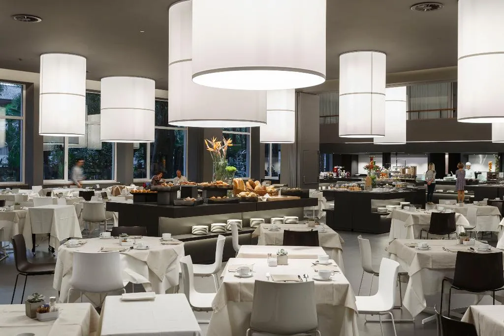 Restaurant, Grand Resort Du Lac Et Du Parc, Milan