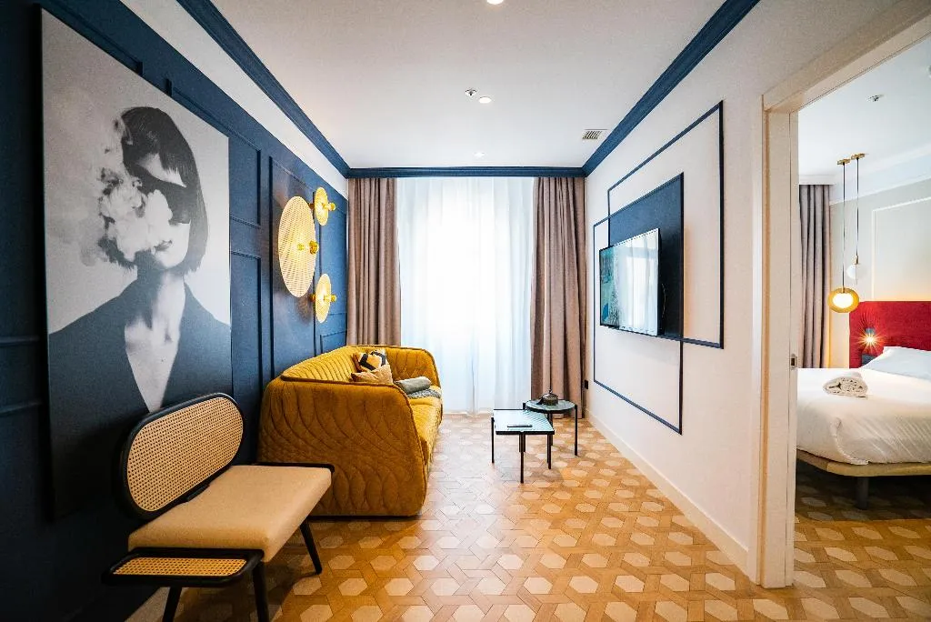 APARTMENT TWO BEDROOMS Room, SmartRental Collection Gran Vía Capital, Madrid