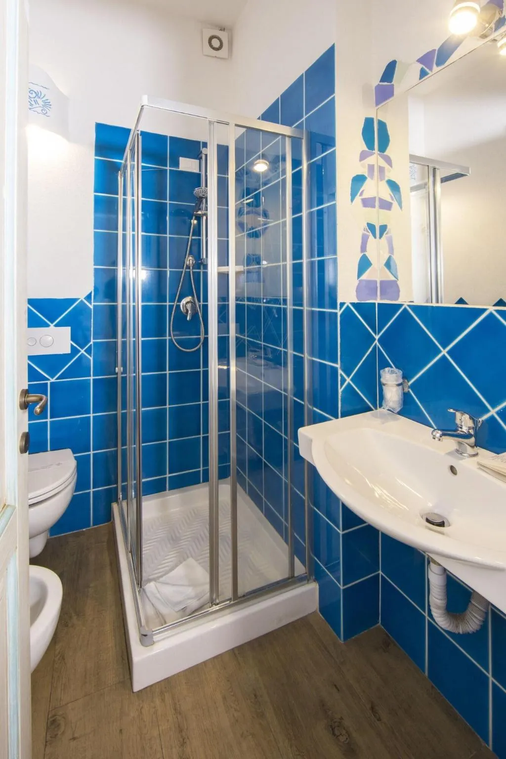 QUADRUPLE SUPERIOR TWO DOUBLE BEDS Room, Olbia City Hotel, Olbia