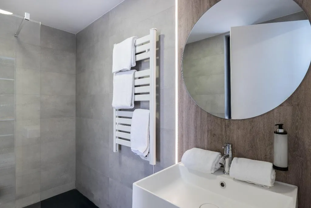 APARTMENT SUPERIOR Room, Comtat Sant Jordi, Costa Brava