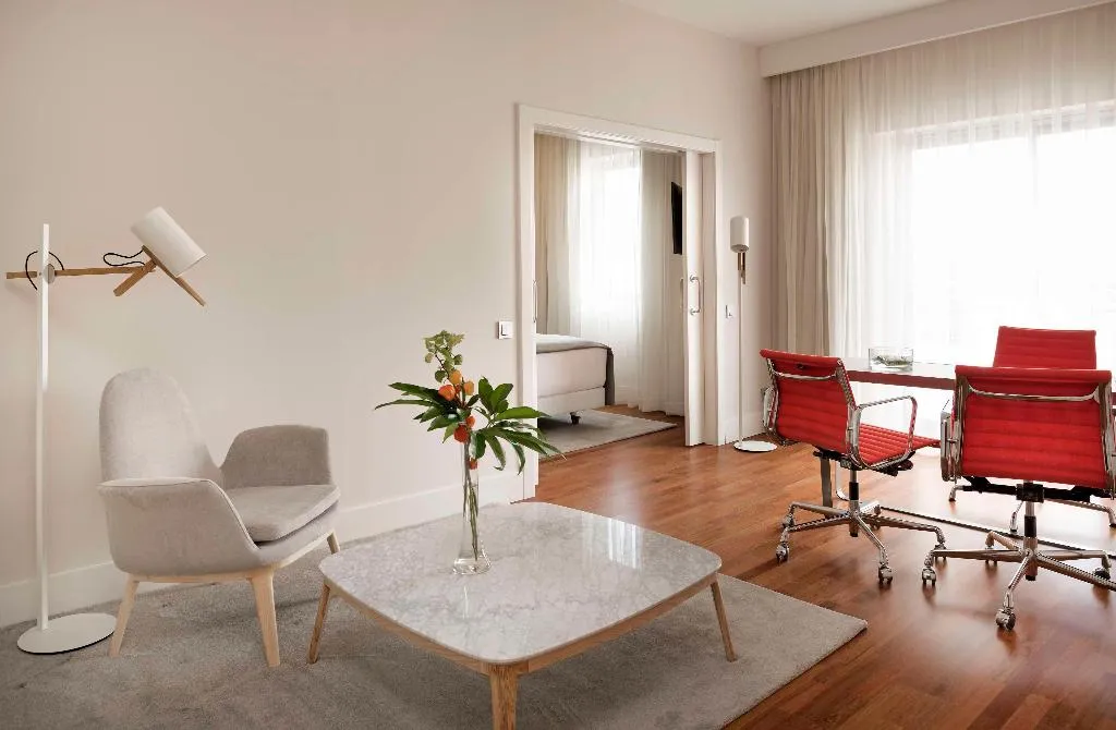 Room, NH Collection Madrid Colón, Madrid