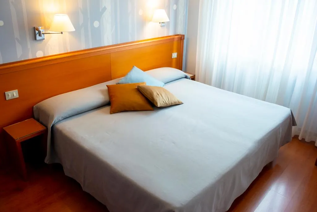 QUADRUPLE STANDARD Room, Eco Hotel Milano & Bioriso Restaurant, Milan