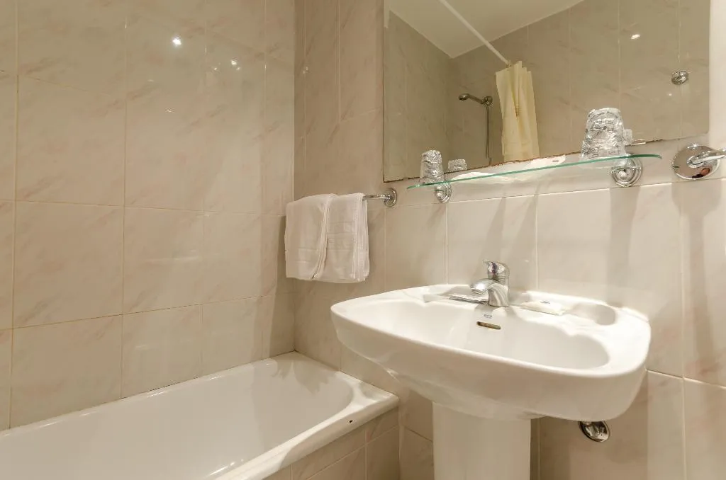 SINGLE STANDARD Room, Inn Rossio, Lisbon