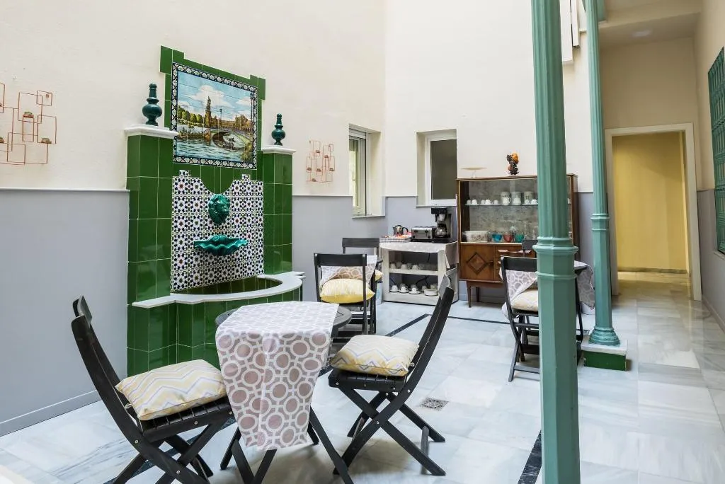 General view, Jardin de La Alameda, Seville