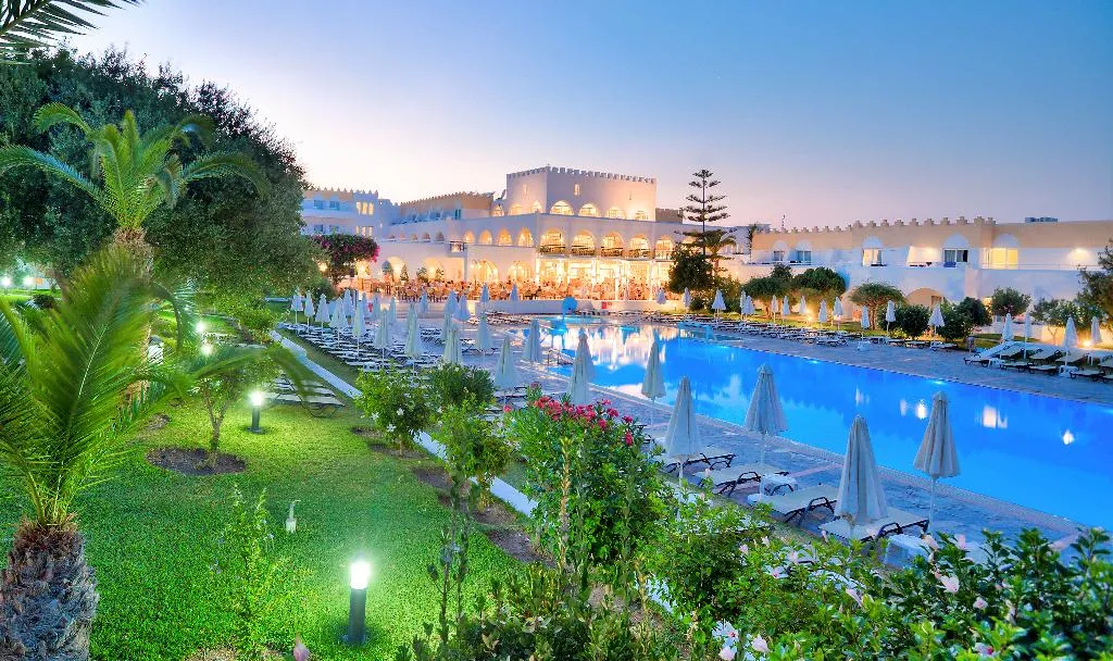 Pool, Platanista, Kos