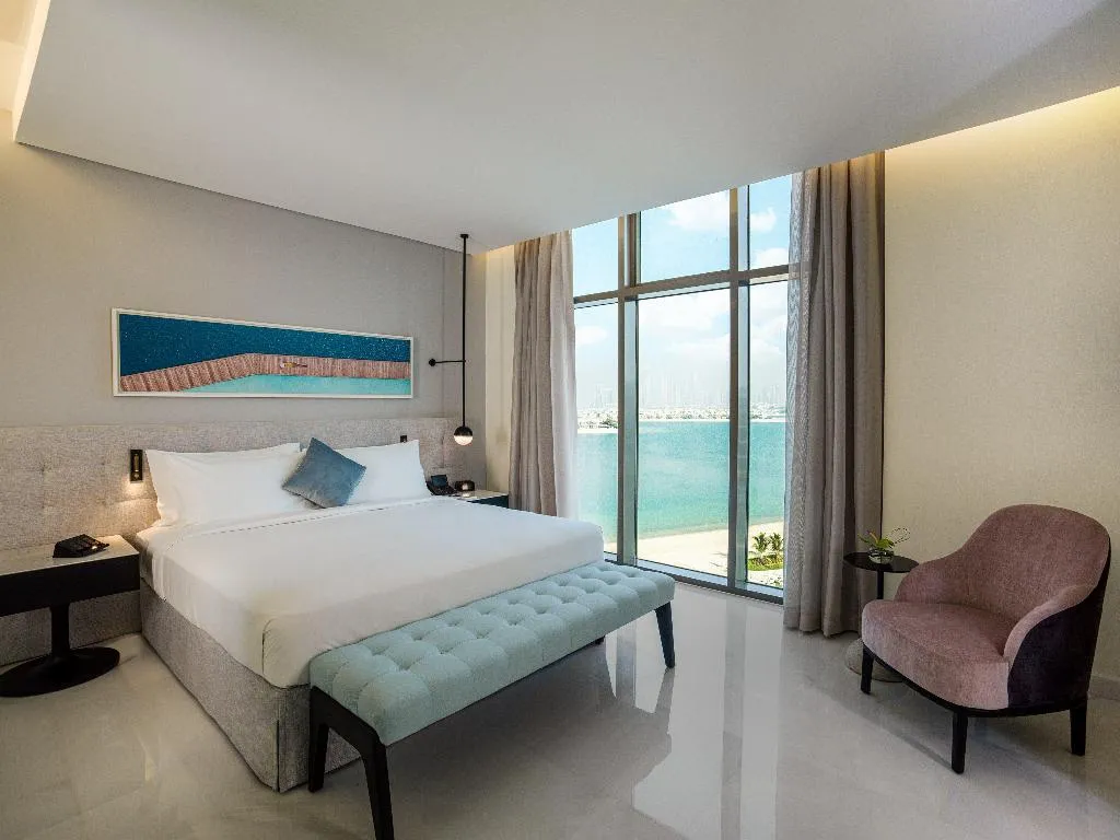SUITE TWO BEDROOMS WITH KITCHENETTE Room, Th8 Palm Dubai Beach Resort Vignette Collection, Dubai