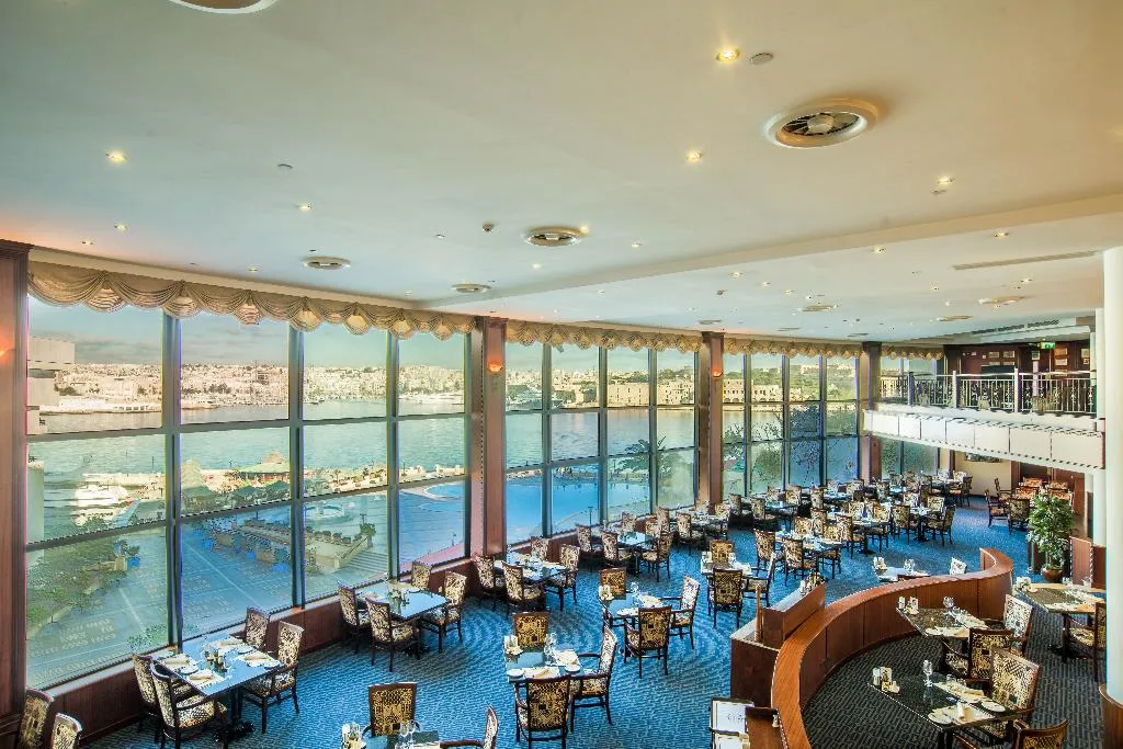 Restaurant, Grand Hotel Excelsior, Malta