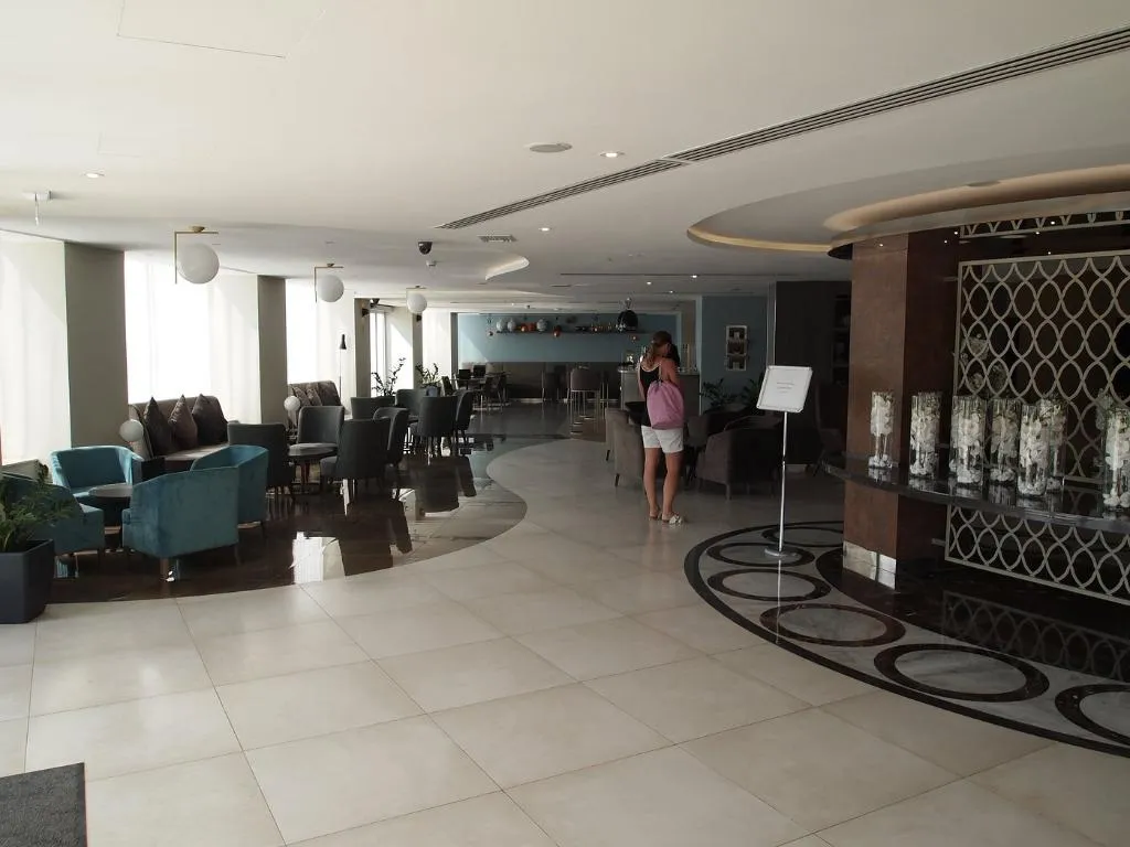 Lobby, The Waterfront Hotel, Malta