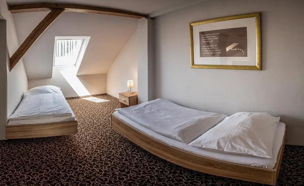 QUADRUPLE STANDARD Room, Brixen, Prague