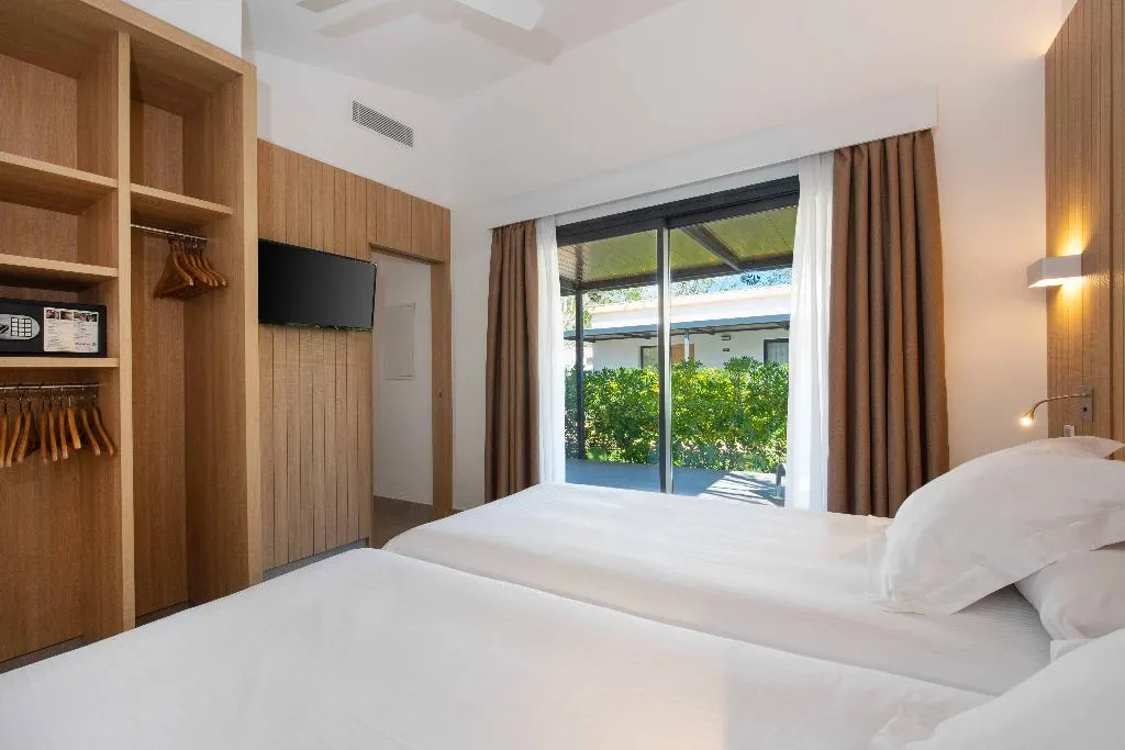 BUNGALOW GARDEN VIEW Room, Valentin Playa de Muro, Majorca