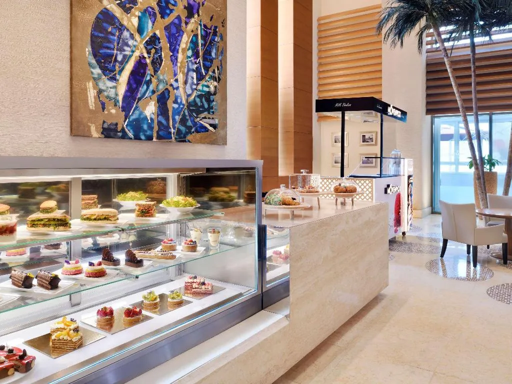 Restaurant, Movenpick Hotel Jumeirah Beach, Dubai
