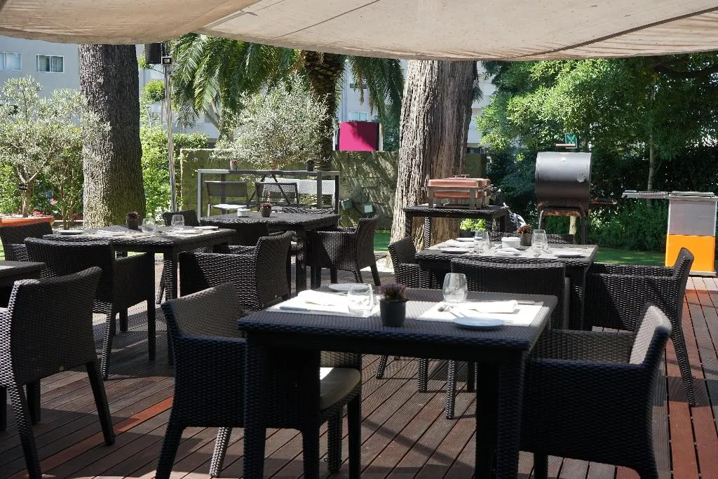 Restaurant, Crowne Plaza Porto, Porto