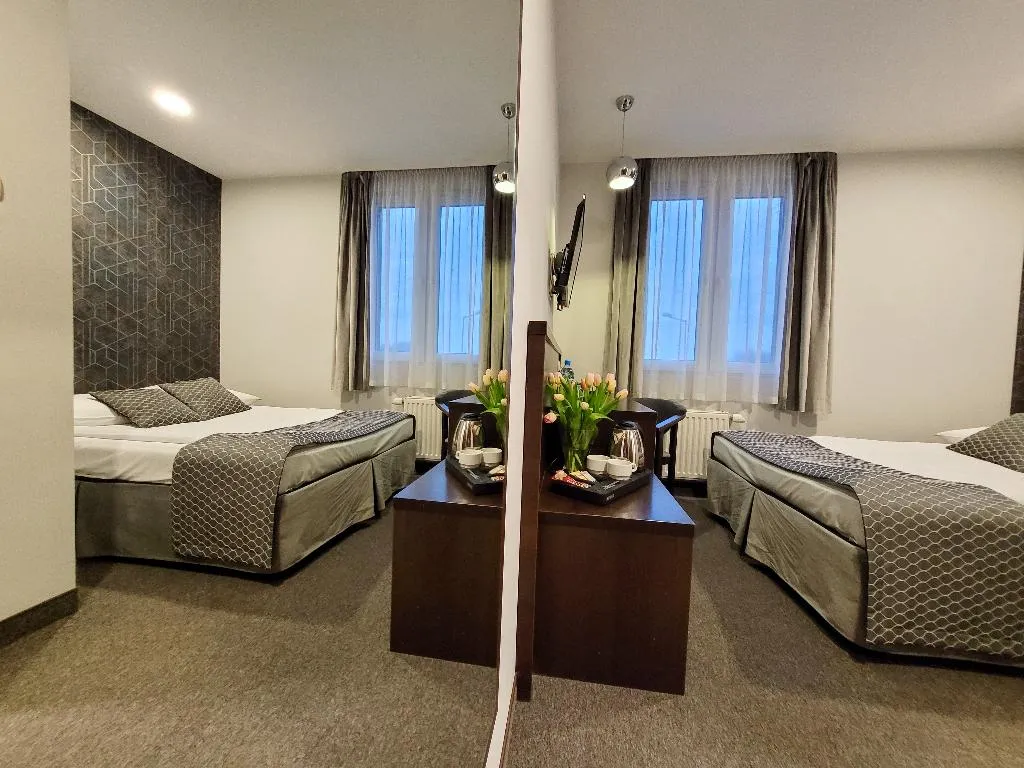 SINGLE BUSINESS Room, Fero Express, Krakow