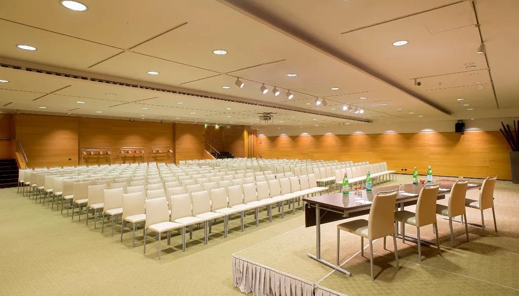 Conferences, NH Milano 2, Milan