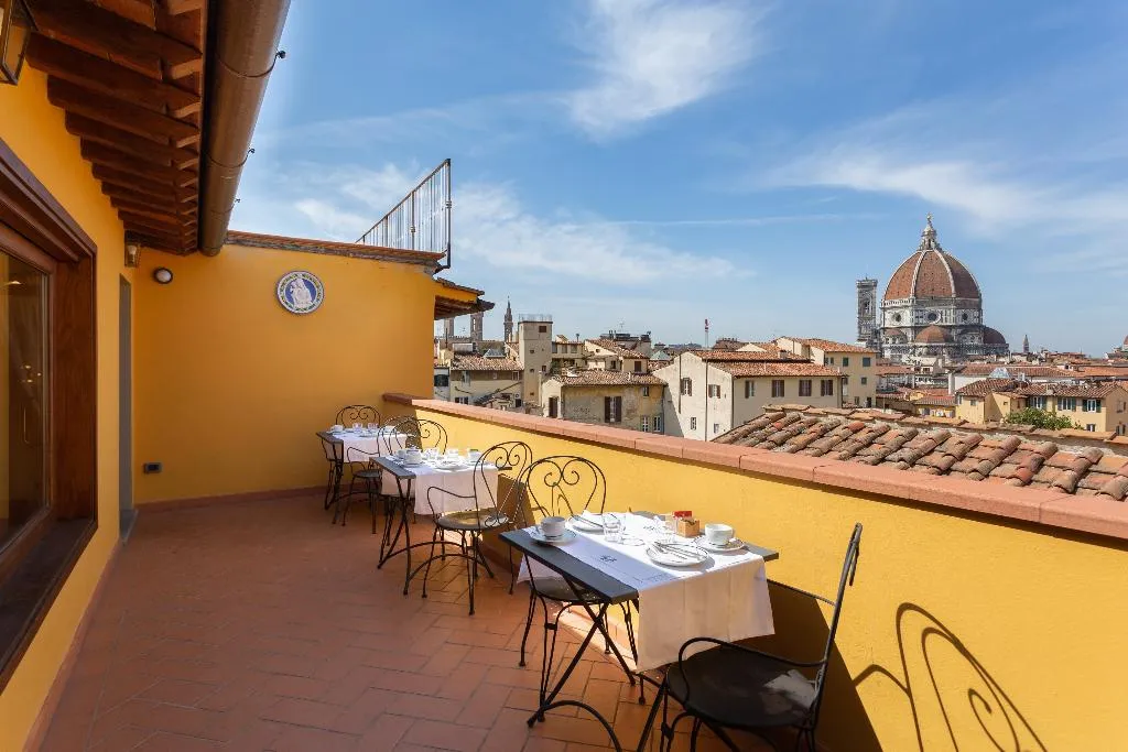 Terrace, Palazzo Graziani, Florence