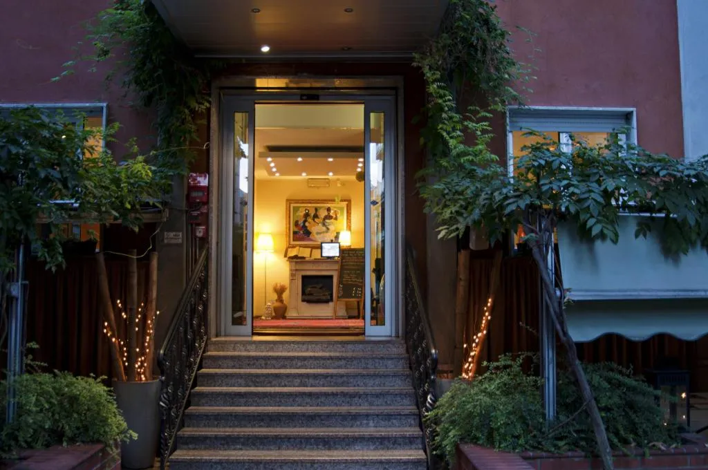 Lobby, Eco Hotel Milano & Bioriso Restaurant, Milan